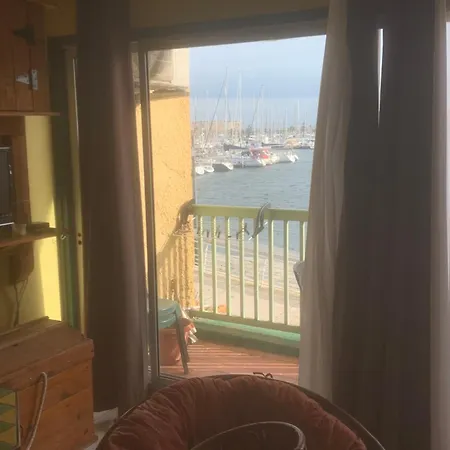 Location Nuit Port * Gruissan